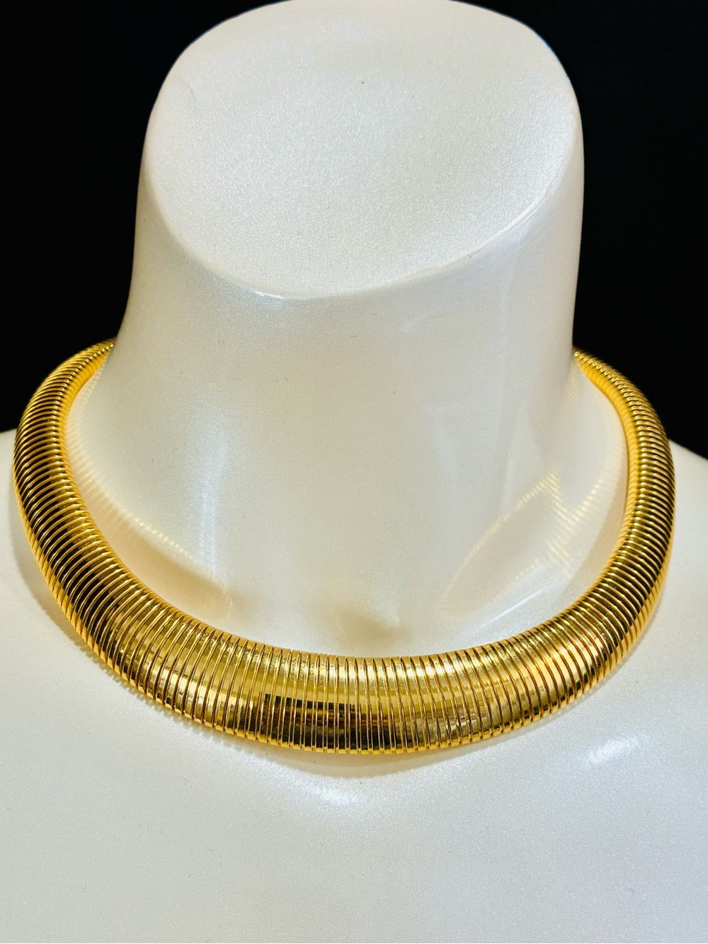 Gold Ribbed Omega Collar Necklace Thick and Substantial Designer Inspired HQ EUC